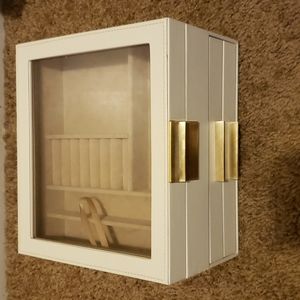 Jewlery box
